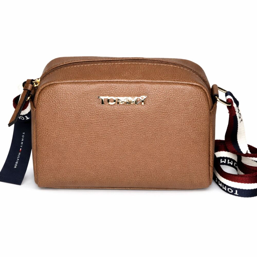 NWT Tommy Hilfiger Brown Camera Crossbody Bag Logo Strap Gold Hardware